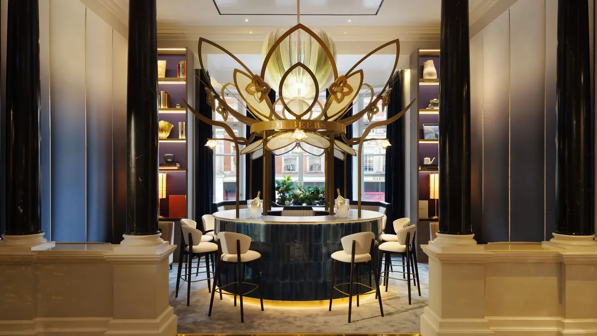The Enchanted Lotus Bar Mandarin Oriental Hyde Park