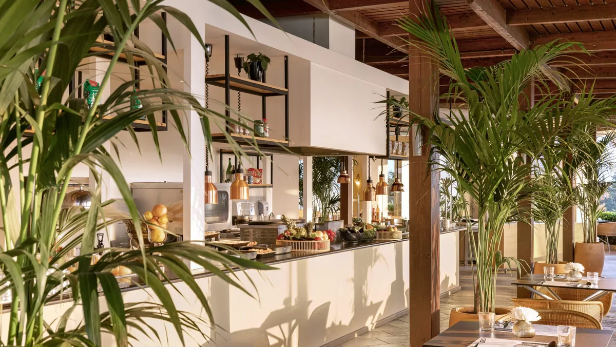 Mediterraneo Restaurant Grecotel Eva Palace