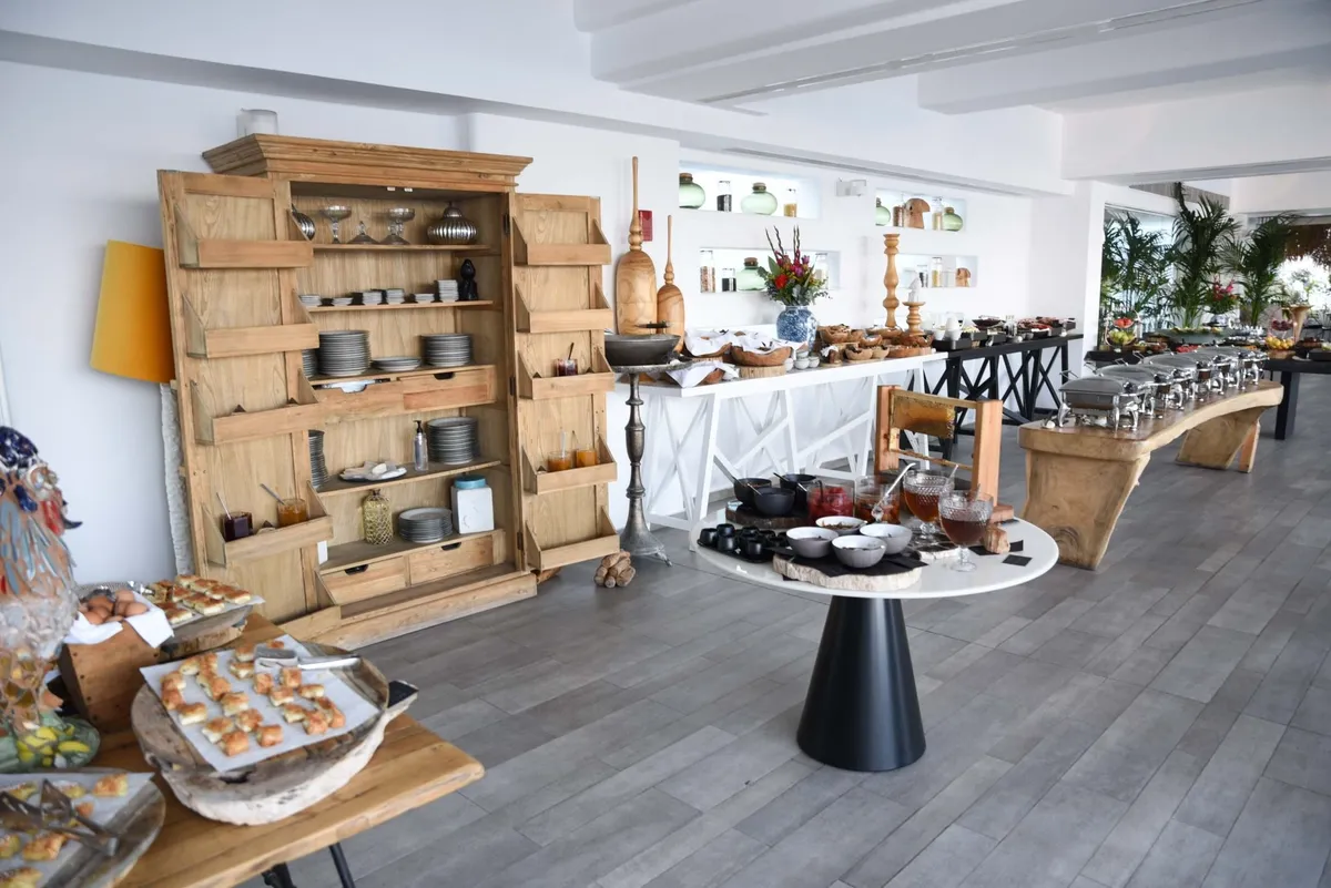 Ontbijt Nouveau Myconian Villa Collection