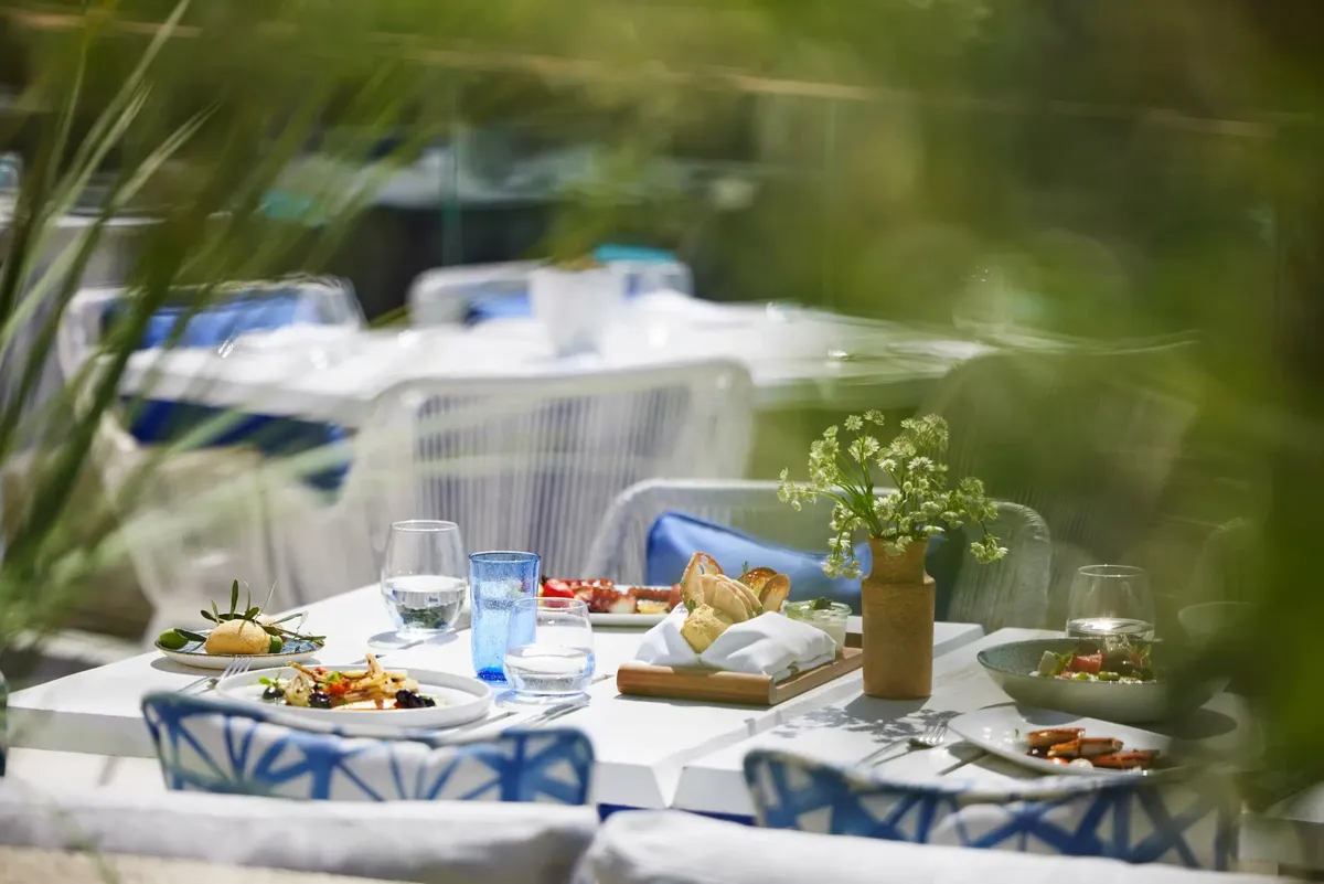 Restaurant Ouzo Ikos Oceania