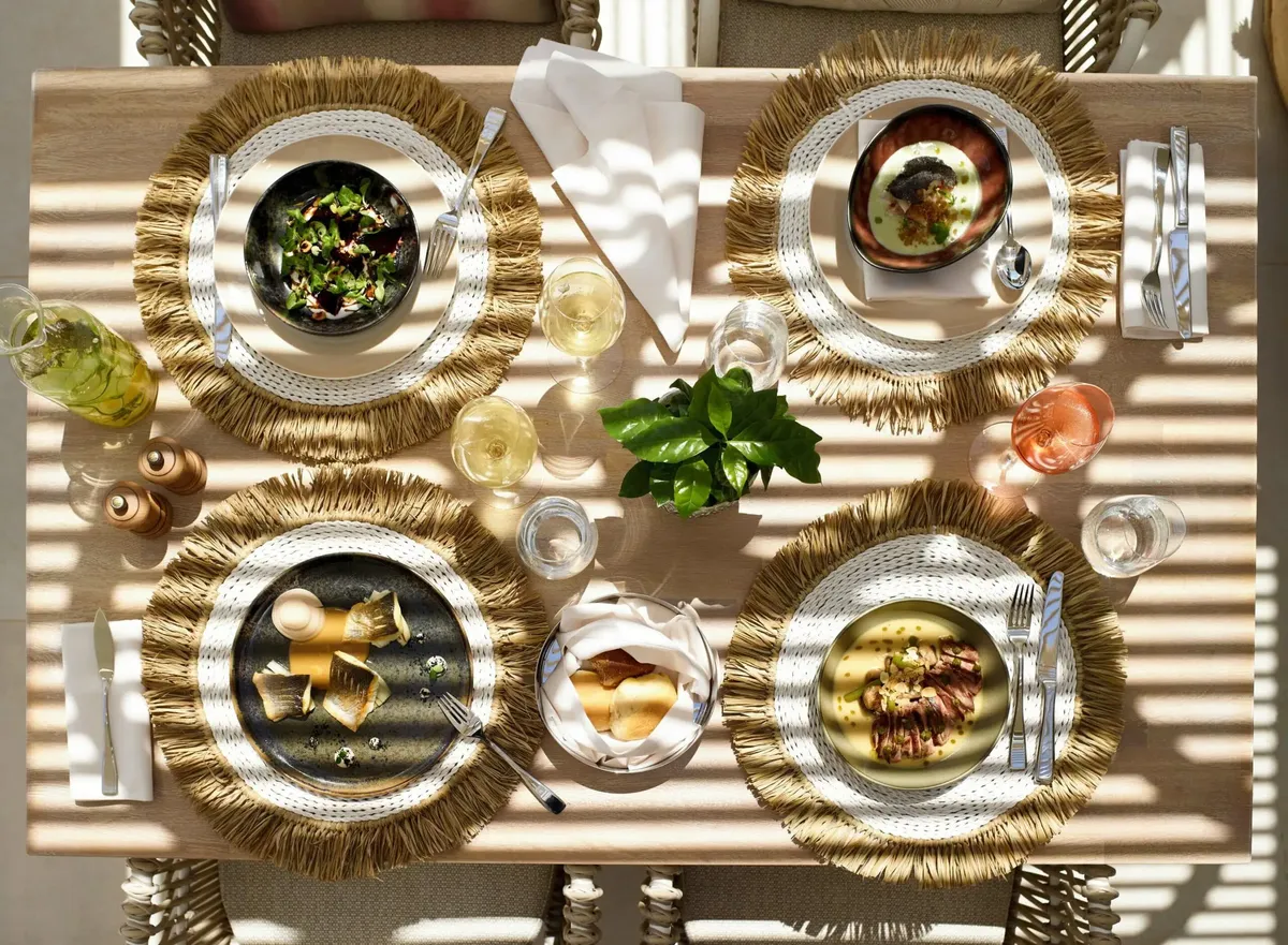 Eten Seasons Ikos Aria