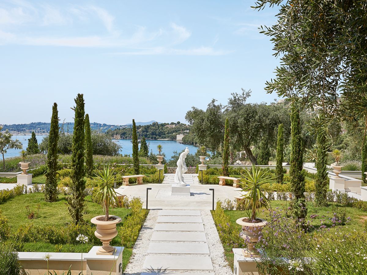 Corfu Statue
