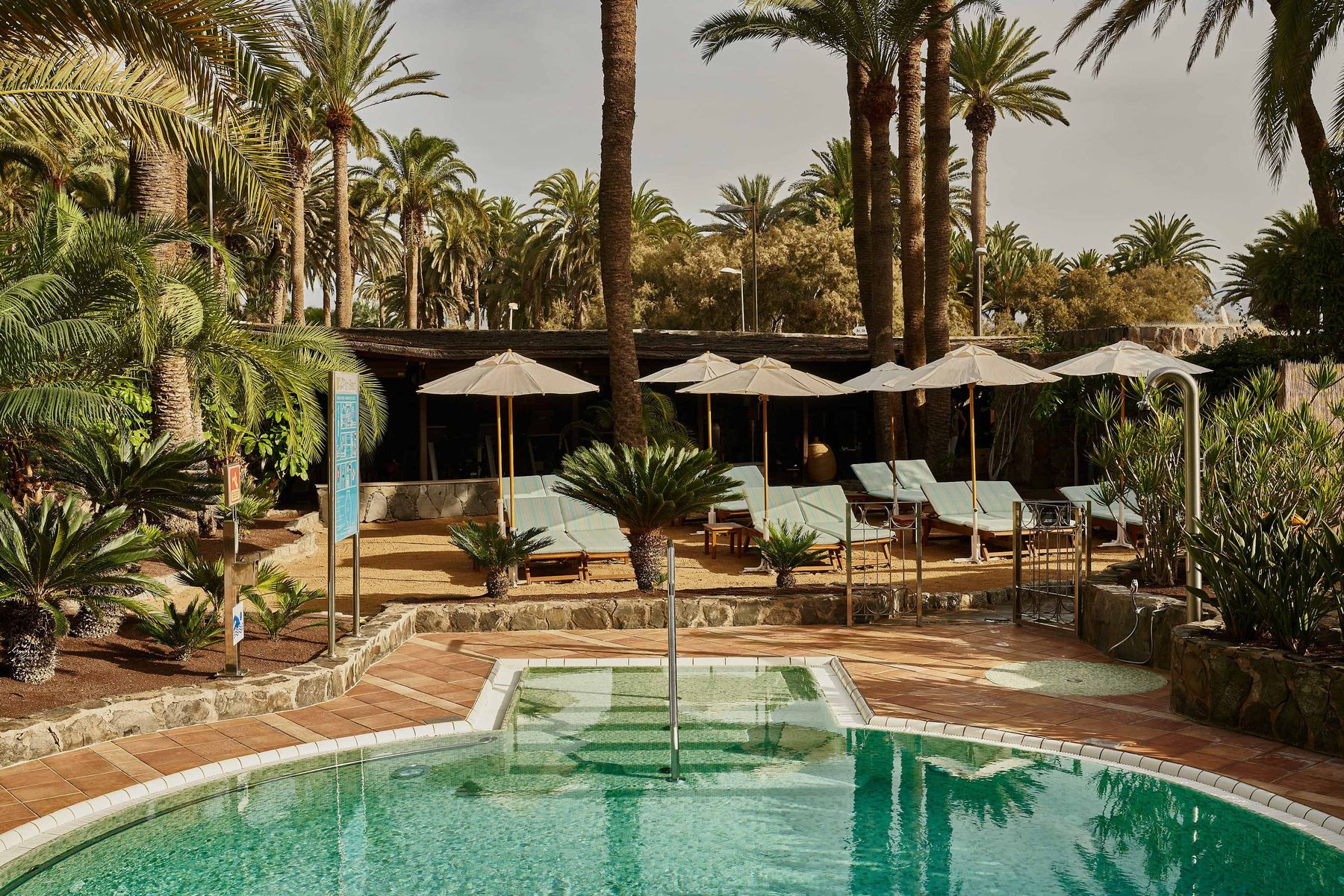 Elegant vijfsterrenhotel aan het strand van Maspalomas, ideaal voor een stijlvolle luxe reis naar Gran Canaria | Senses