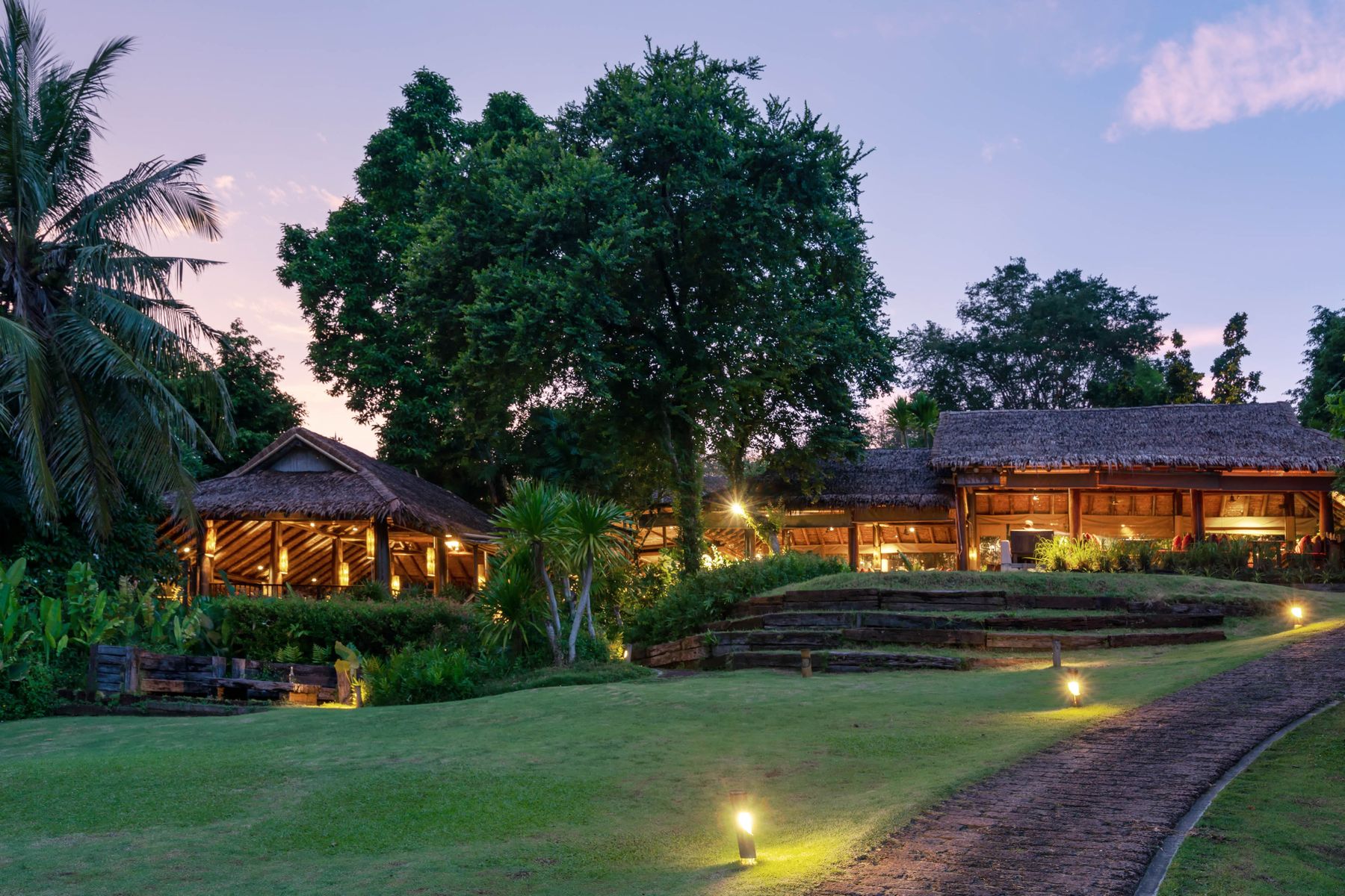 Six Senses Yao Noi - The Living Room Restaurant