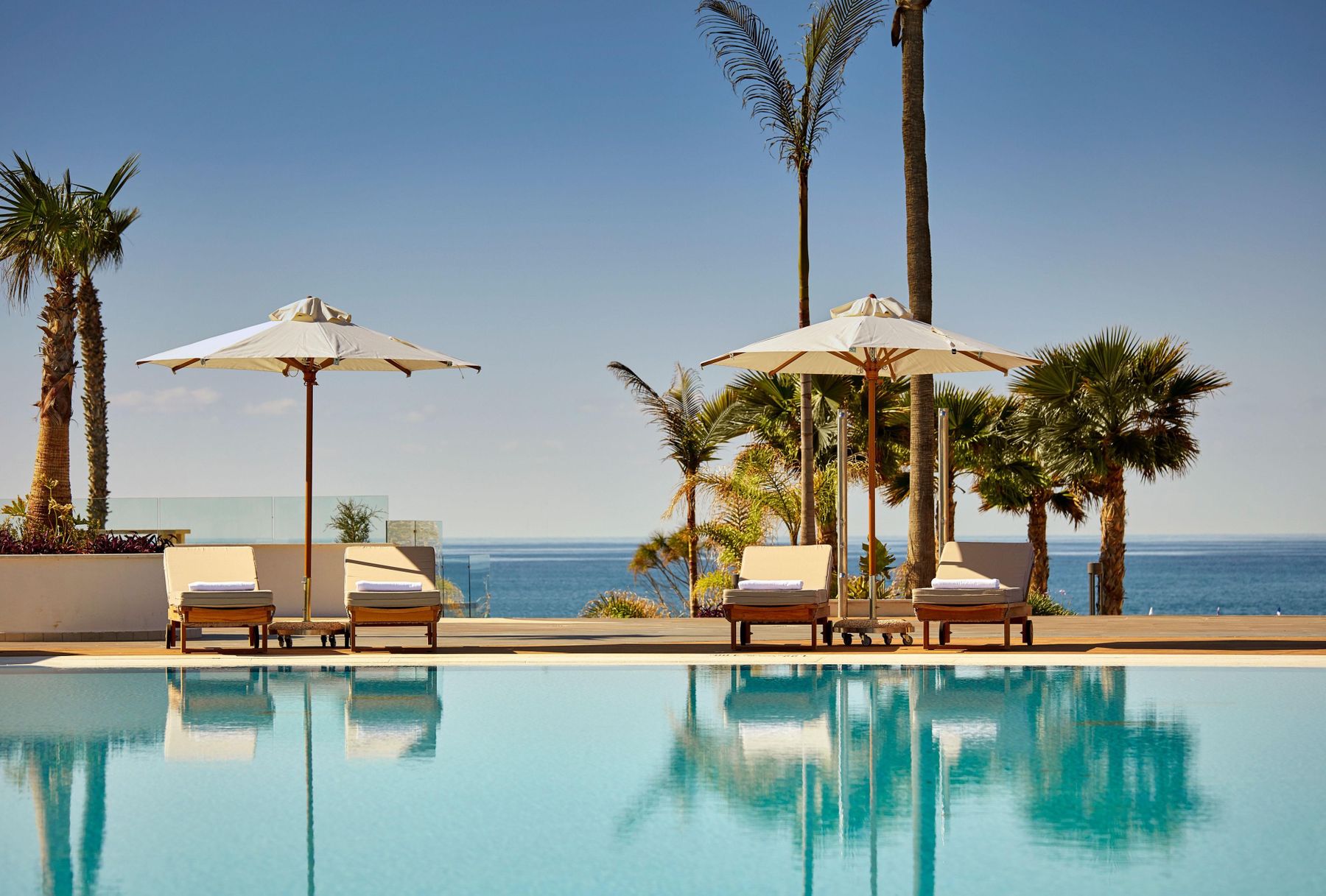 Geniet van een luxe vakantie in Limassol, met exclusieve resorts en een adembenemend uitzicht op de Middellandse Zee | Senses
