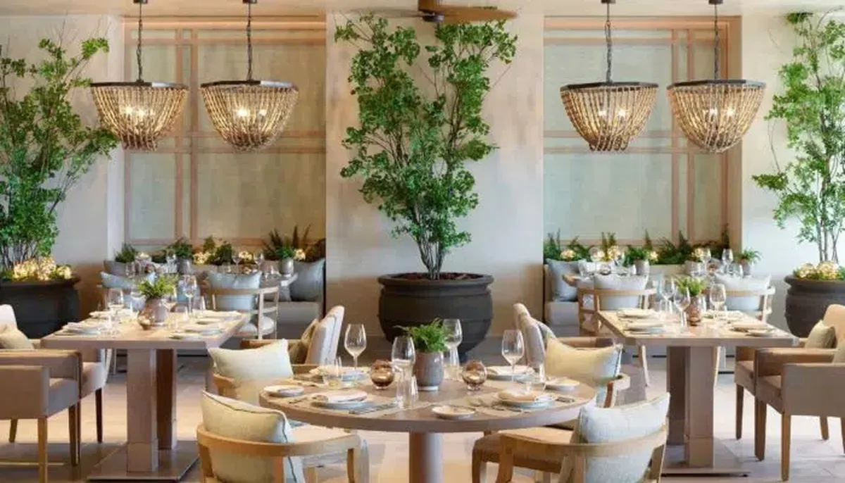 Restaurant Provence Ikos Aria