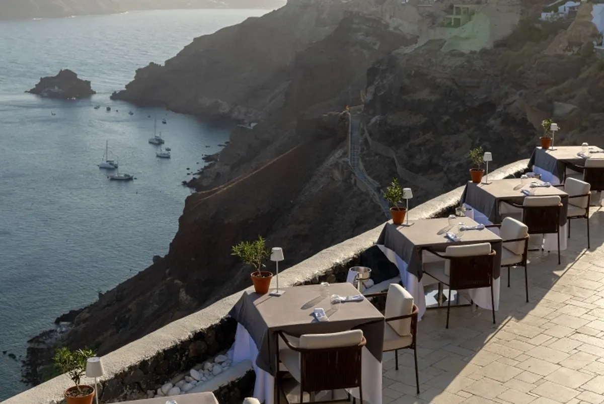 Petra Restaurant Canaves Oia Suites