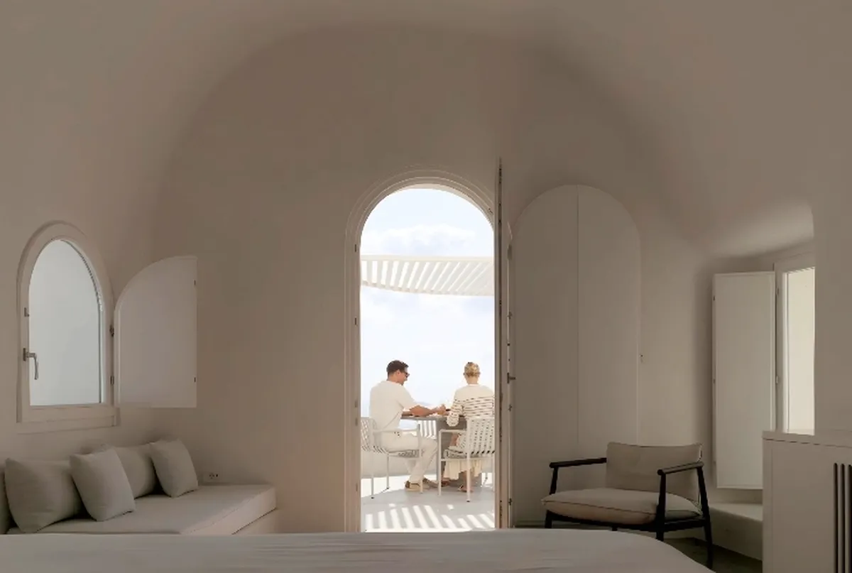 In-Room Dining Canaves Oia Suites