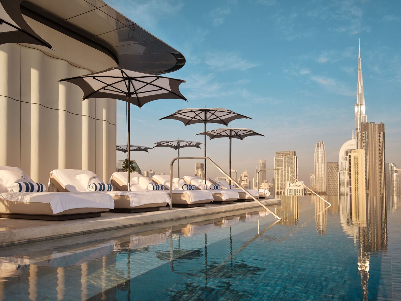Poolskyline