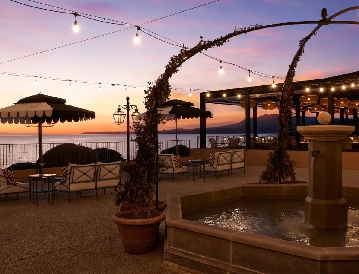 Sunset Bar Verdura Resort