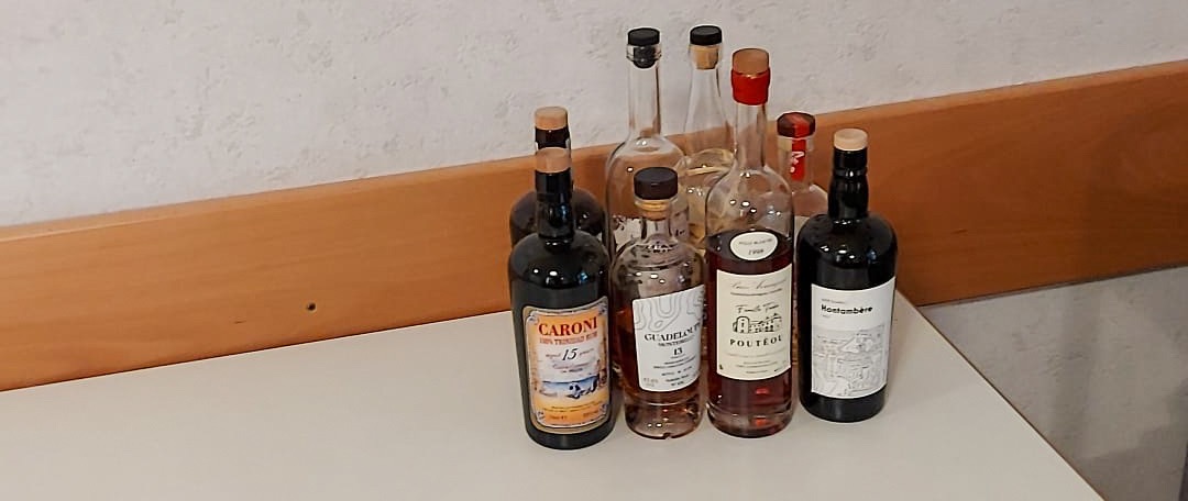 The “Bring Your Own Bottle” table is slowly taking shape The “Bring Your Own Bottle” table is slowly taking shape