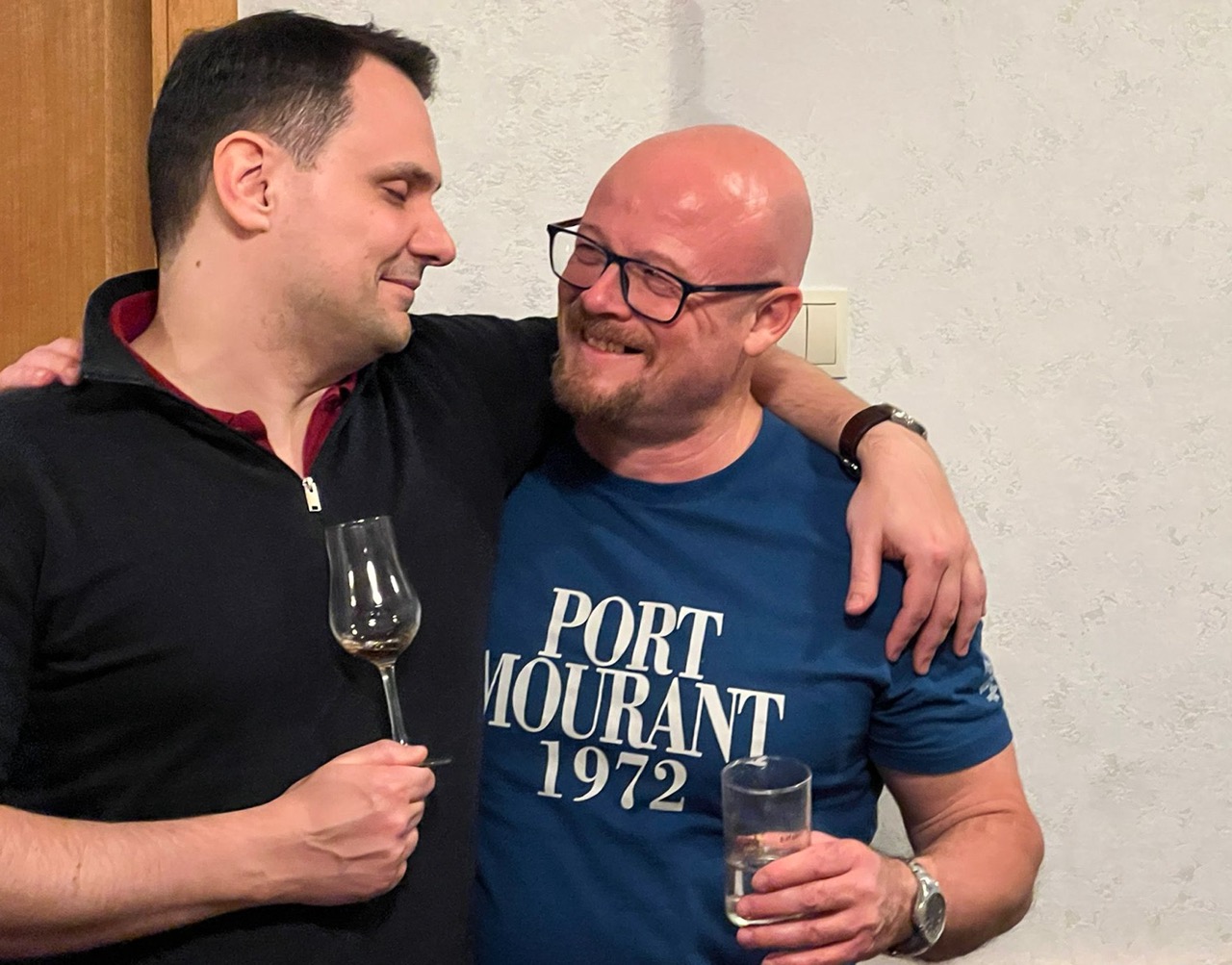 Enjoying the evening (2/3) Enjoying the evening (2/3)