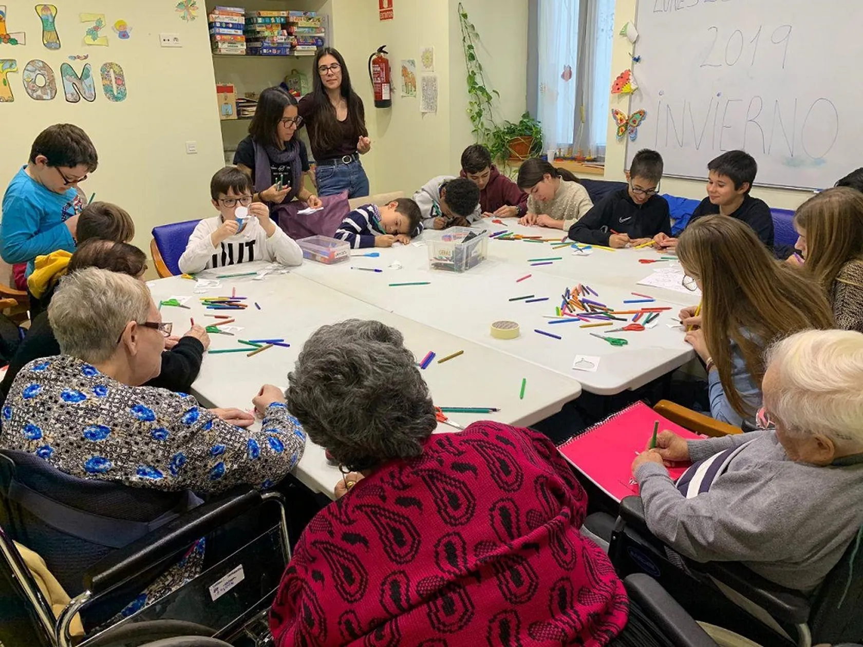 Actividad-intergeneracional-en-navidad-8-1.jpg