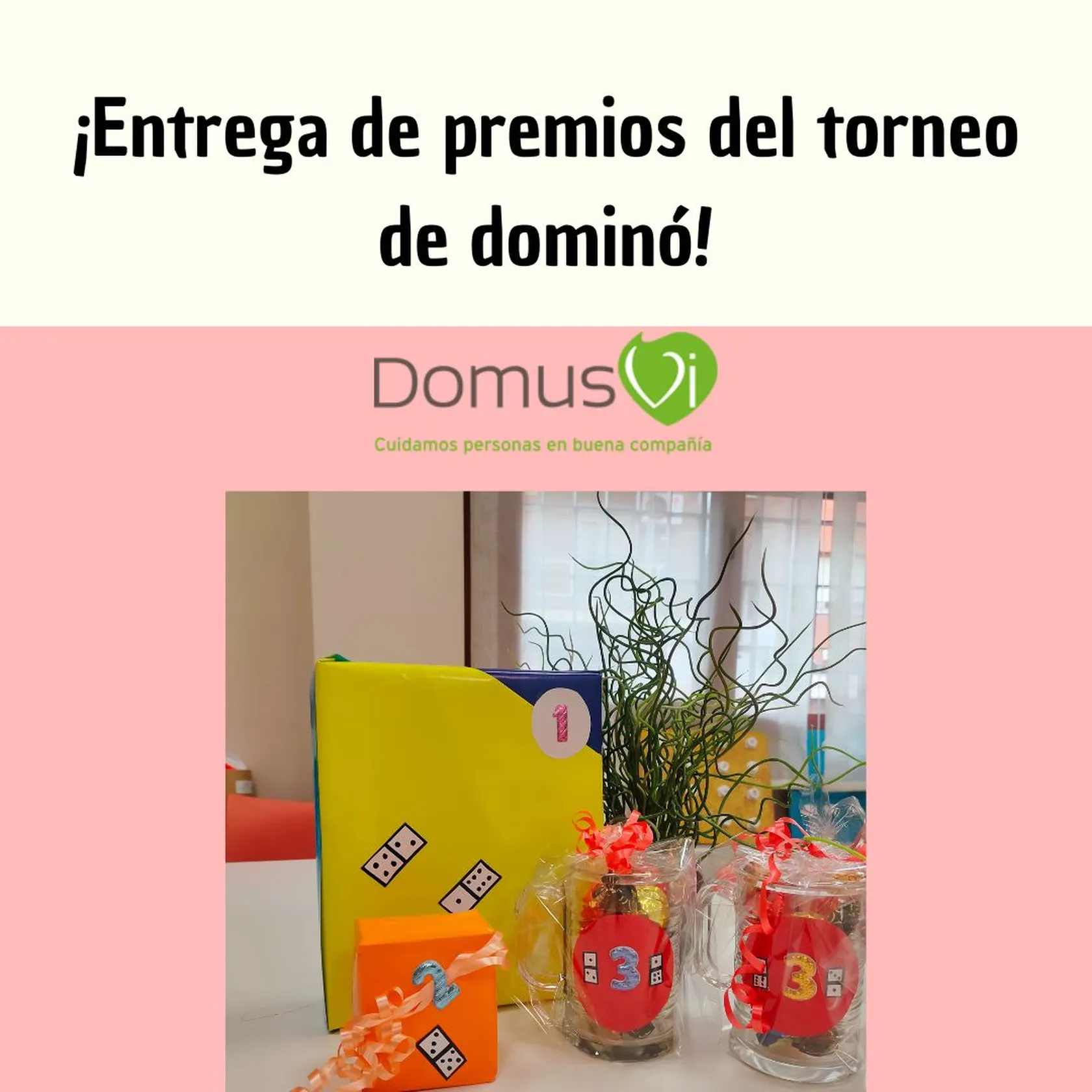 ¡Entrega-de-premios-del-torneo-de-domino.jpg