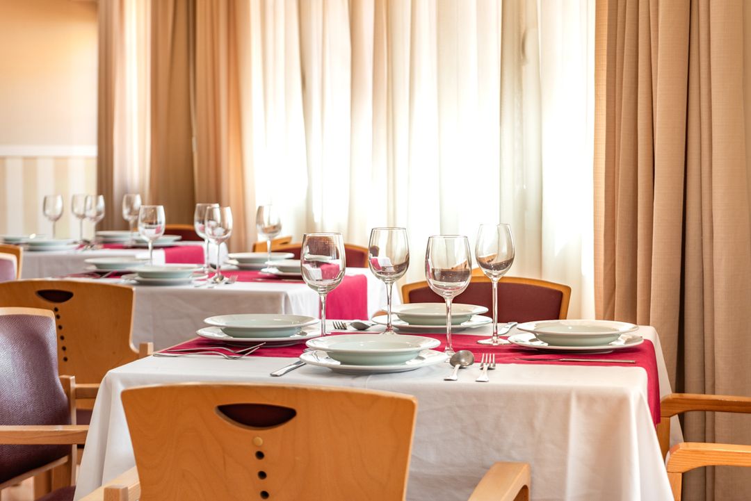 Comedor DomusVi Condes de Corbull