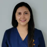 Yanine Cárcamo - enfermera clínica-Acalis La Florida
