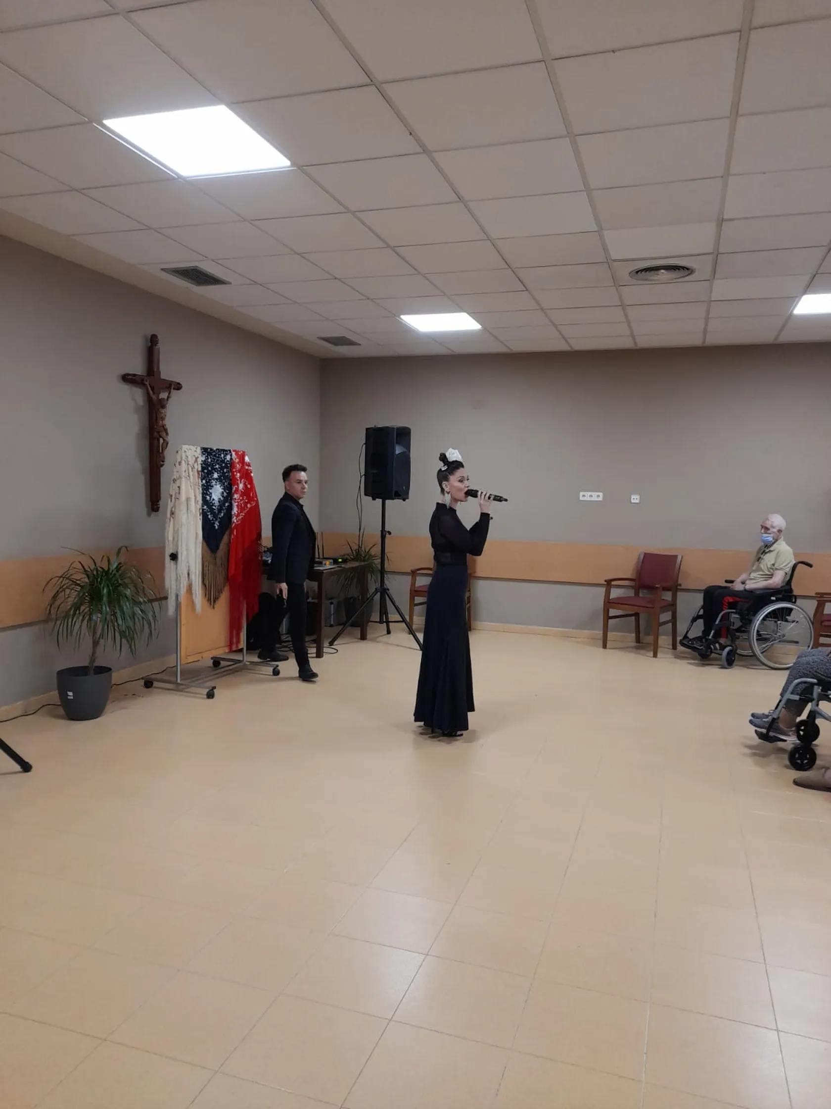 GRUPO-DE-COPLA-DOMUSVI-VALDEMORO-2.jpg