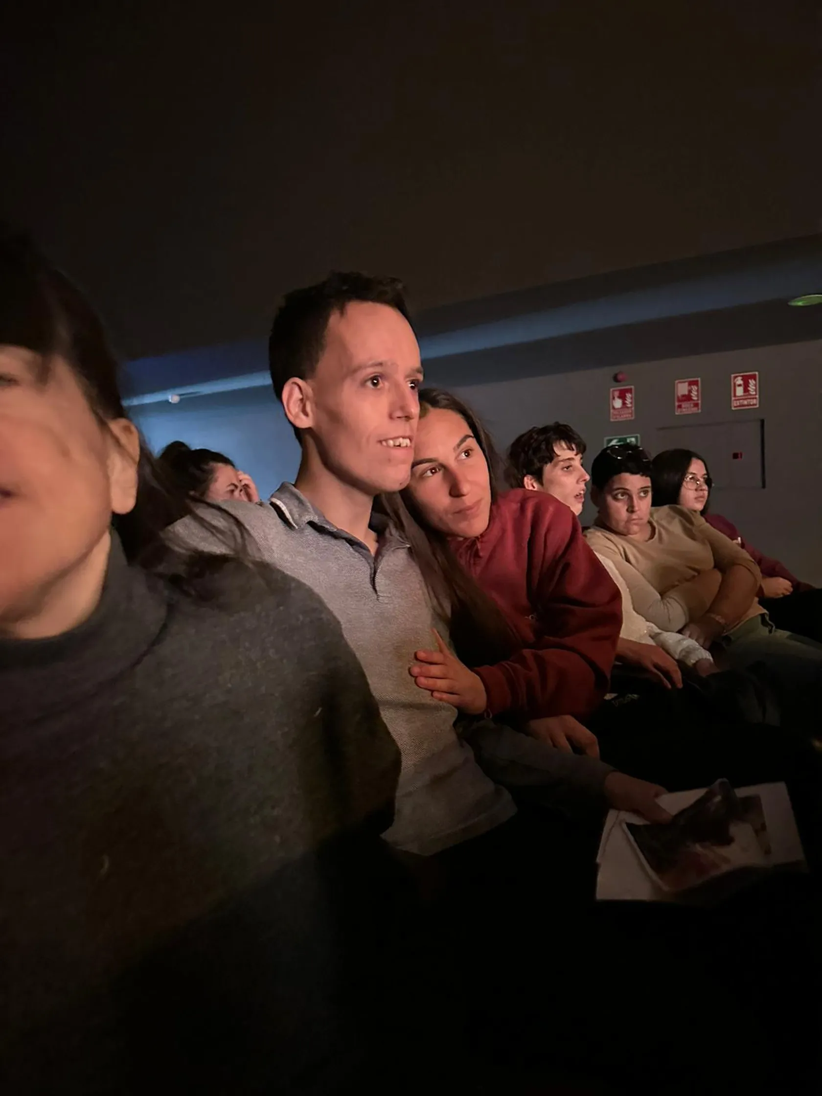 f8353cf8-a9f4-4b1d-ab96-19e233ec3d44.jpg