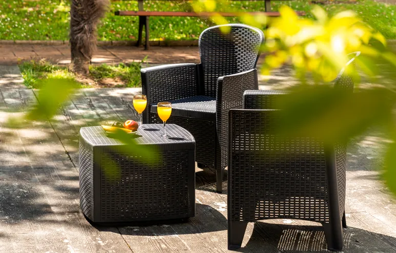 Terraza DomusVi Villa Sacramento