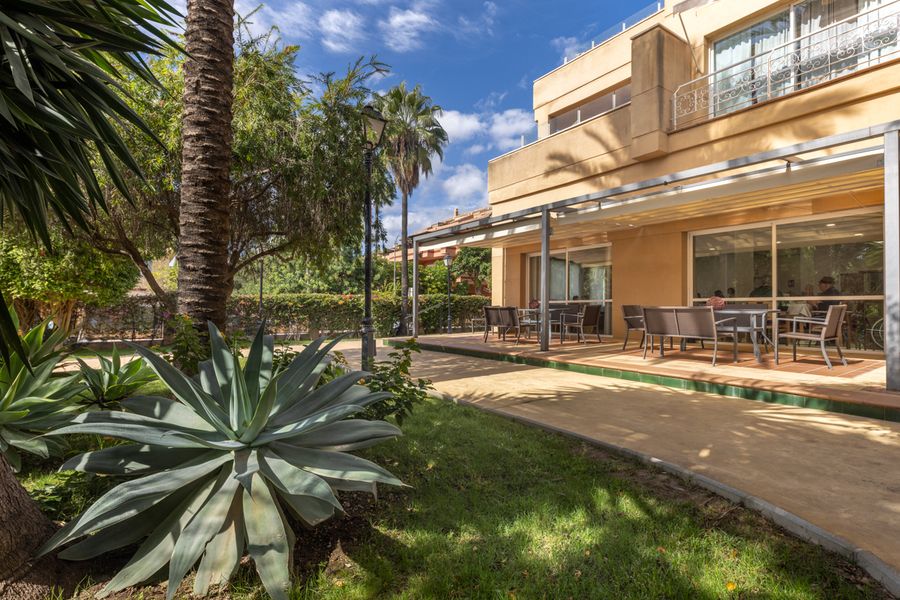 Residencia para Mayores DomusVi Azalea