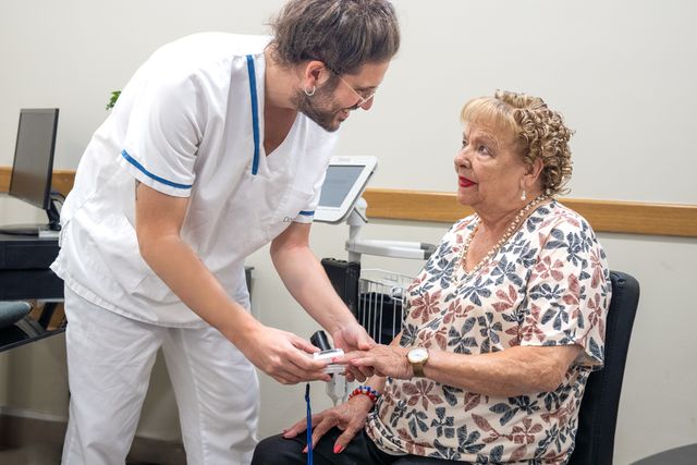 Valoración geriátrica integral a persona mayor