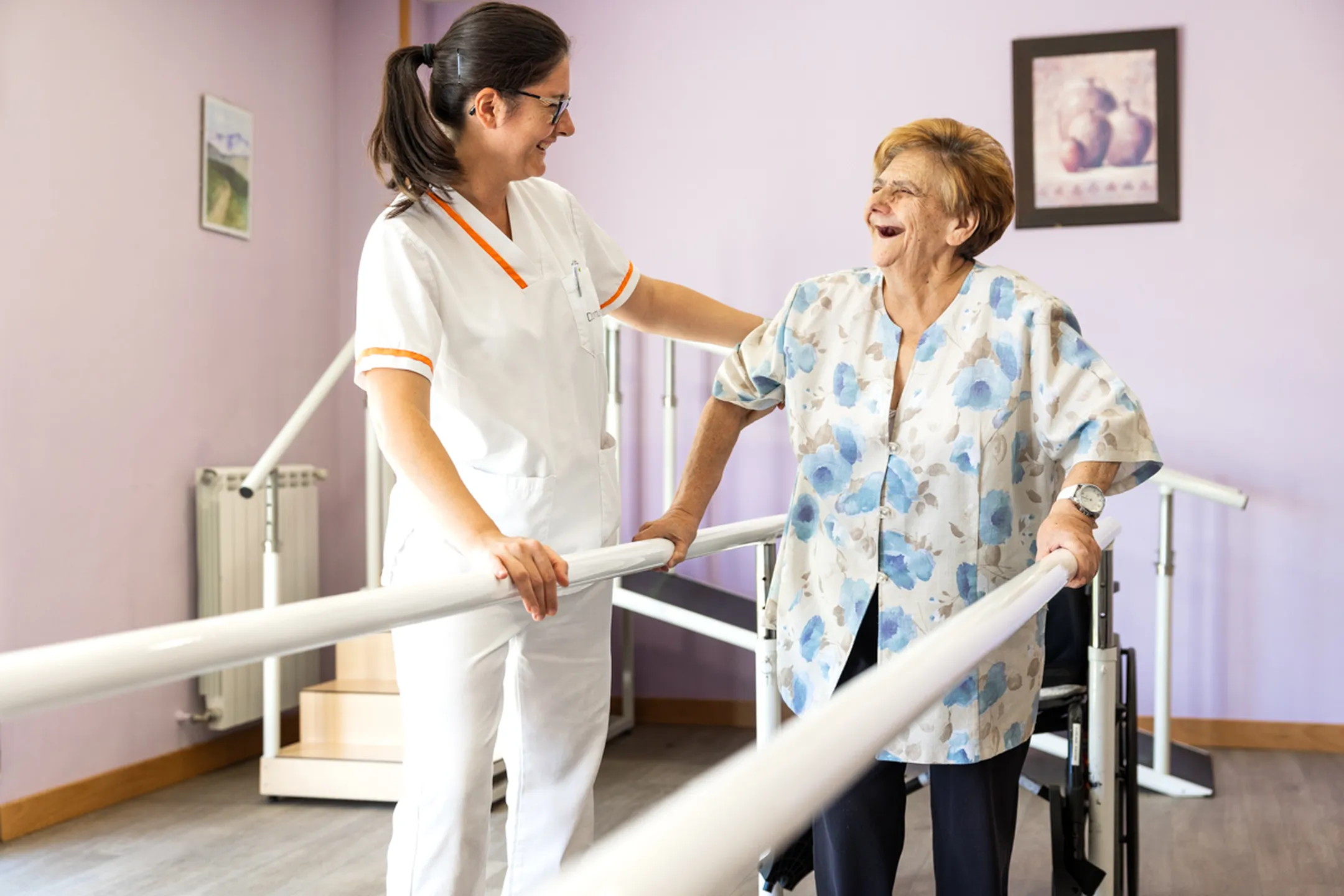 Persona mayor en rehabilitación