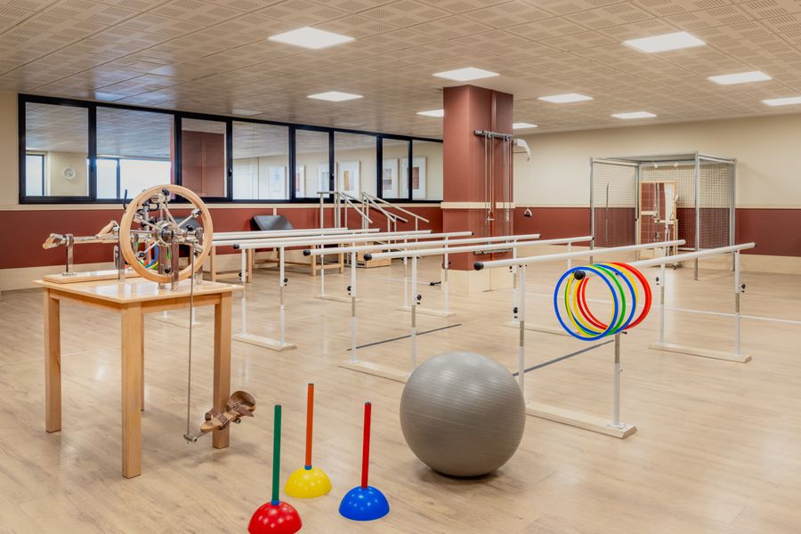 Gimnasio y sala de rehabilitación para mayores