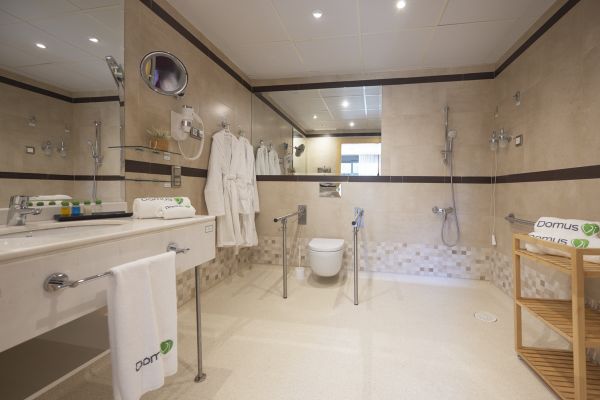 baño residencia DomusVi Tres cantos