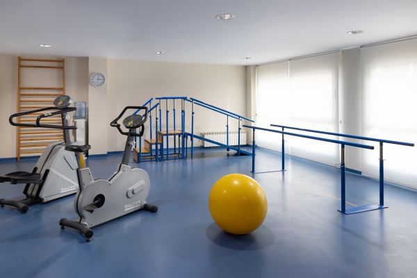 Gimnasio y sala de rehabilitación para mayores