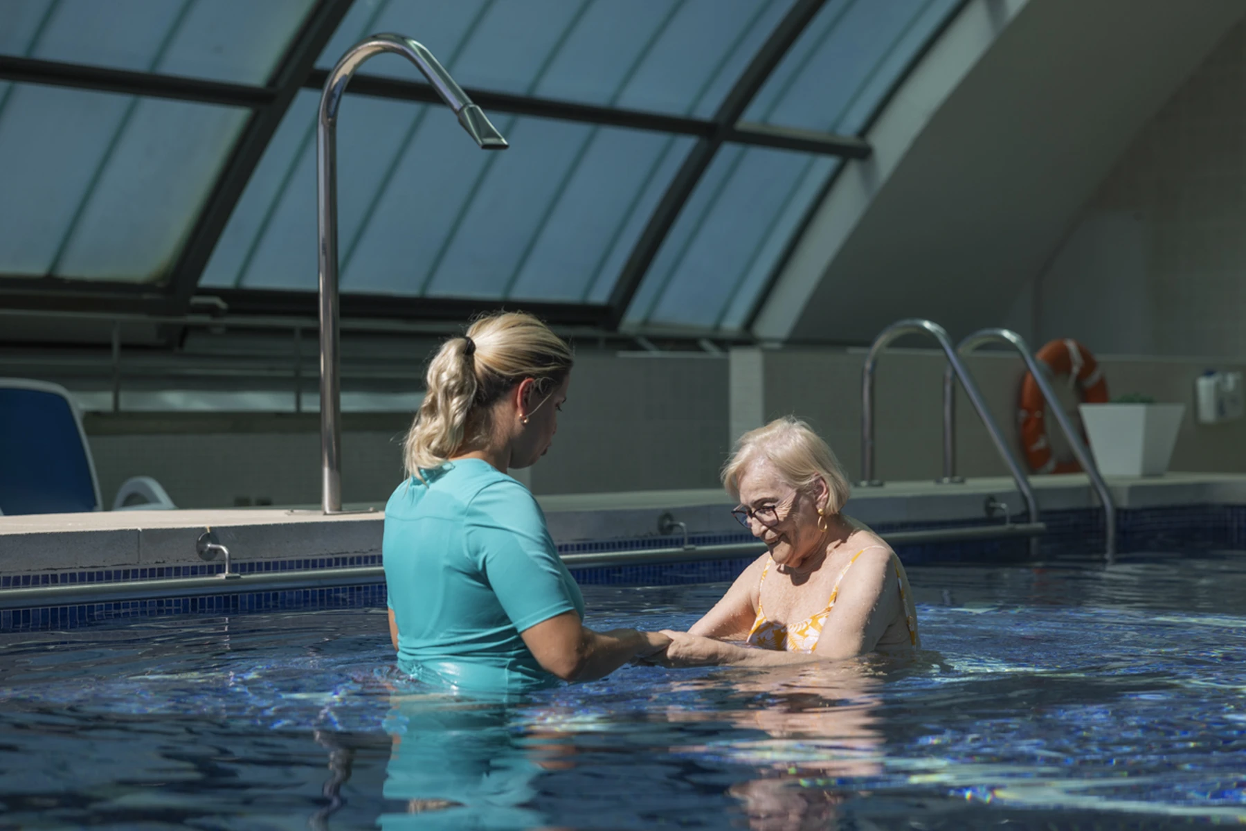 ejercicios de piscina para mayores