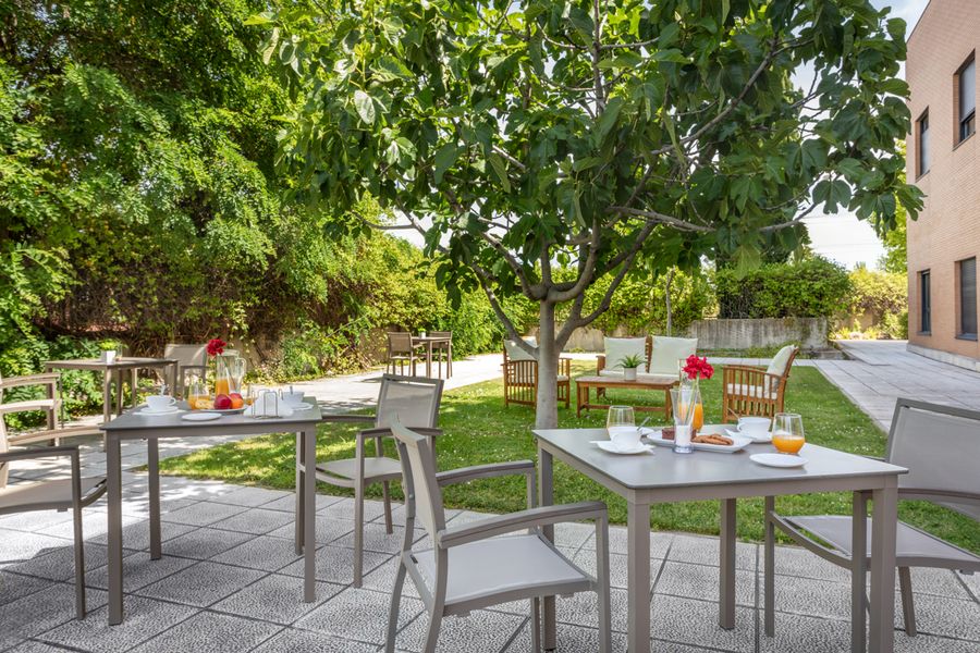 Terraza DomusVi Leganés