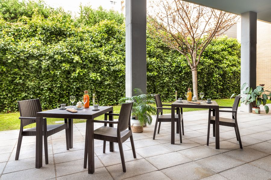 Terraza DomusVi Nuestra Señora del Rosario