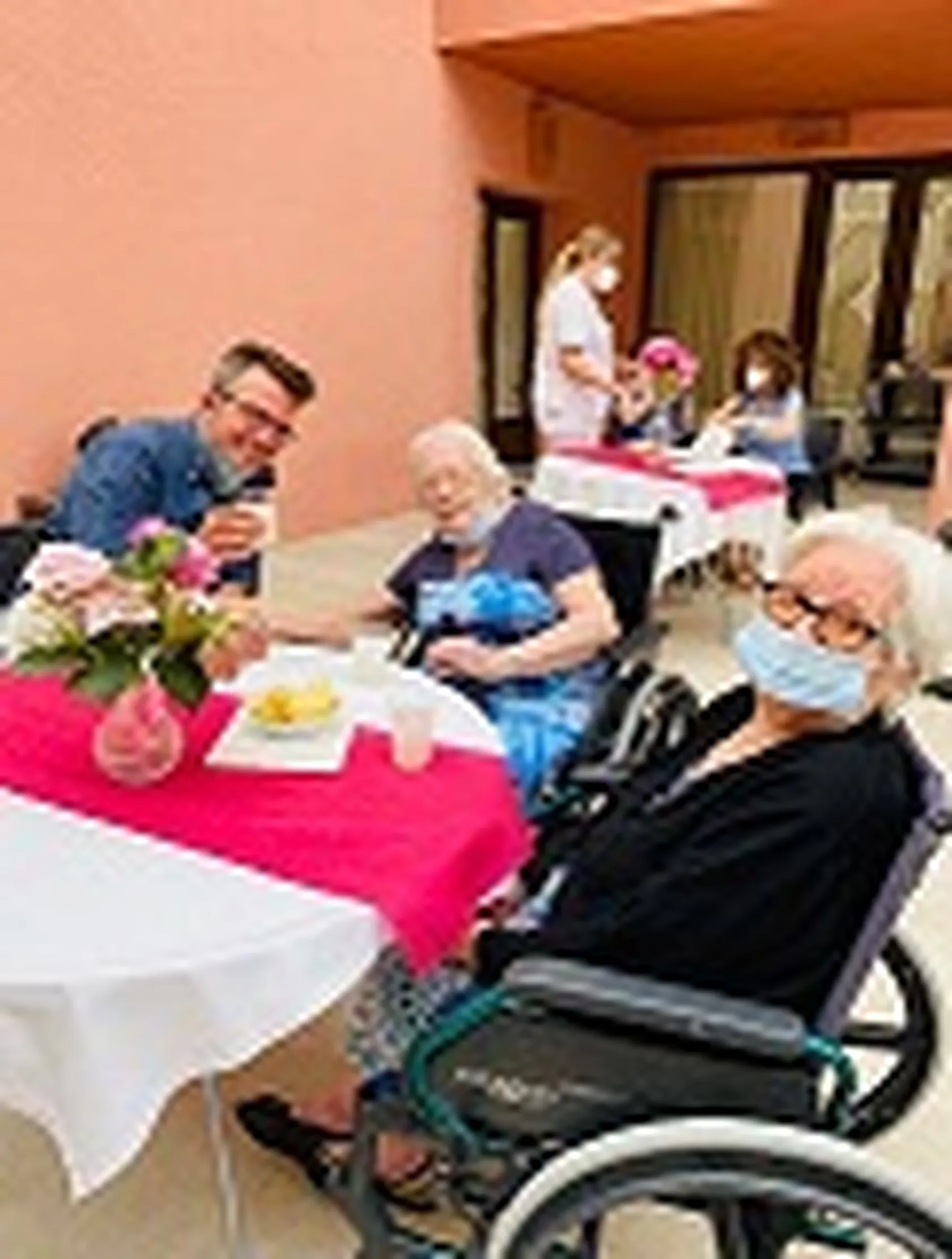 FAMILIA-4.jpg