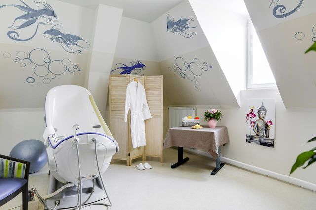 Salle de soin et détente pour personnes agées ehpad baignoire parker à Crouy-En-Thelle, Résidence Les Cèdres