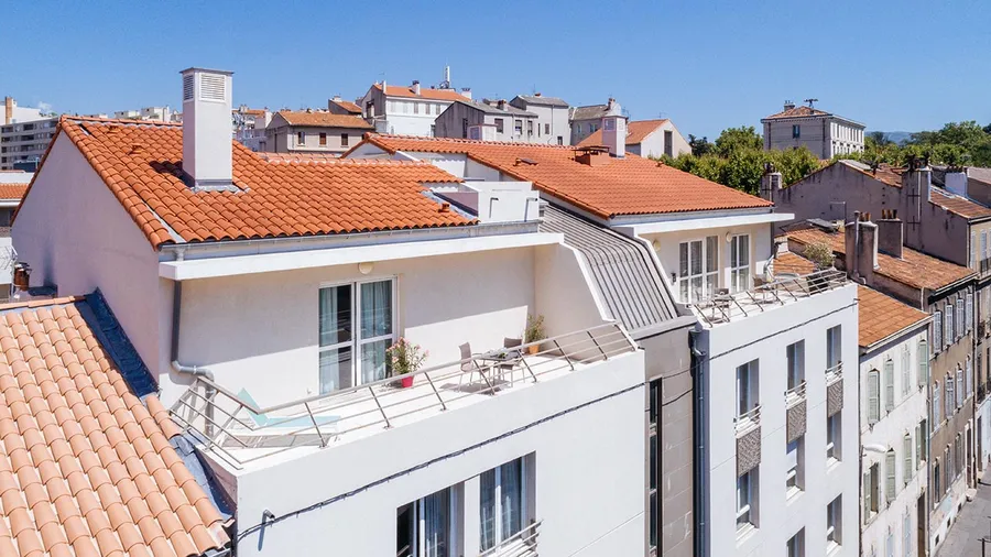 Balcon toiture immeuble maison de retraite à Marseille, Résidence Longchamp