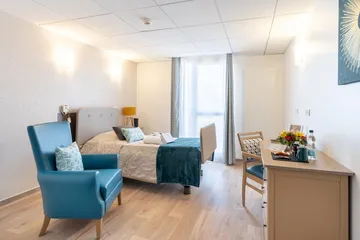 Chambre résidence jean-rostand à chatenay-malabry, thème bleu et blanc , lumineuse