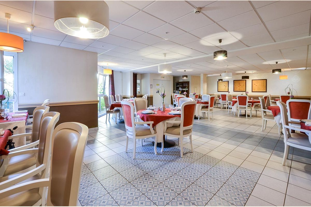 sale à manger résidence fontaine medicis cucq