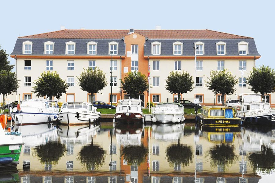 Façade résidence Capitainerie Digoin