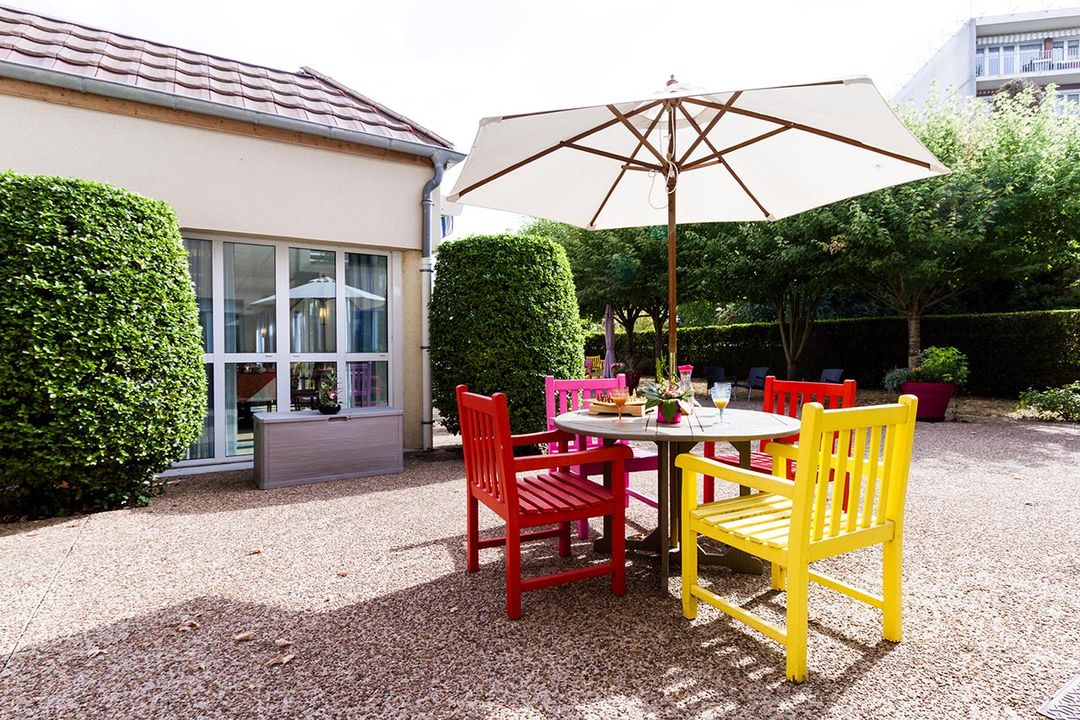 jardin résidence Capitainerie Digoin