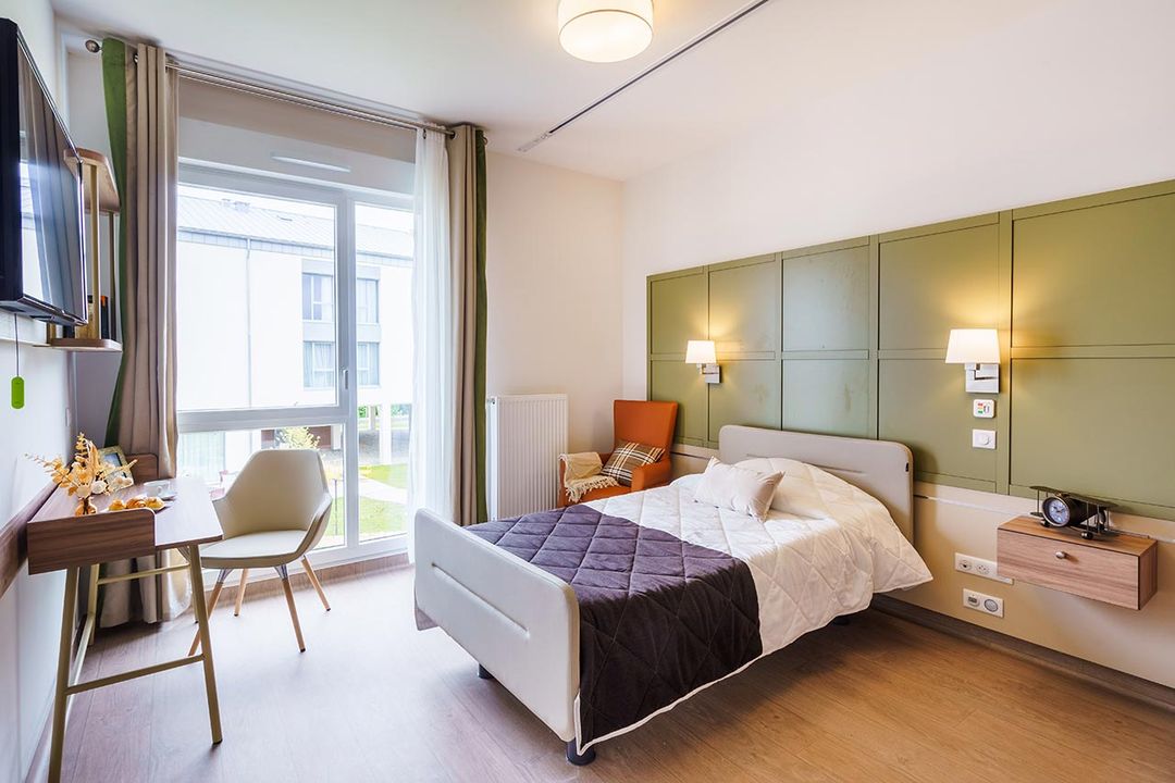 chambre de la maison de retraite pau