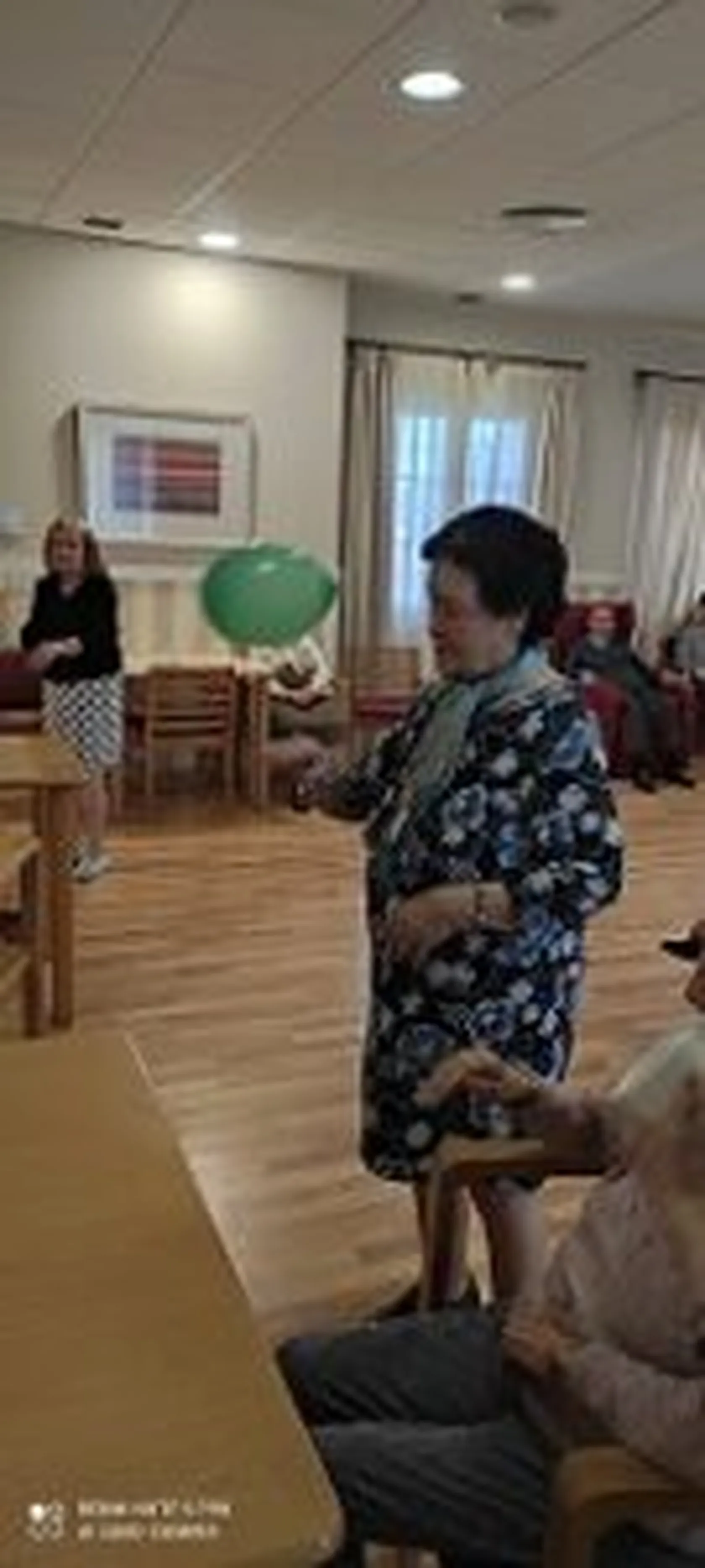 MO-2-135x300.jpg