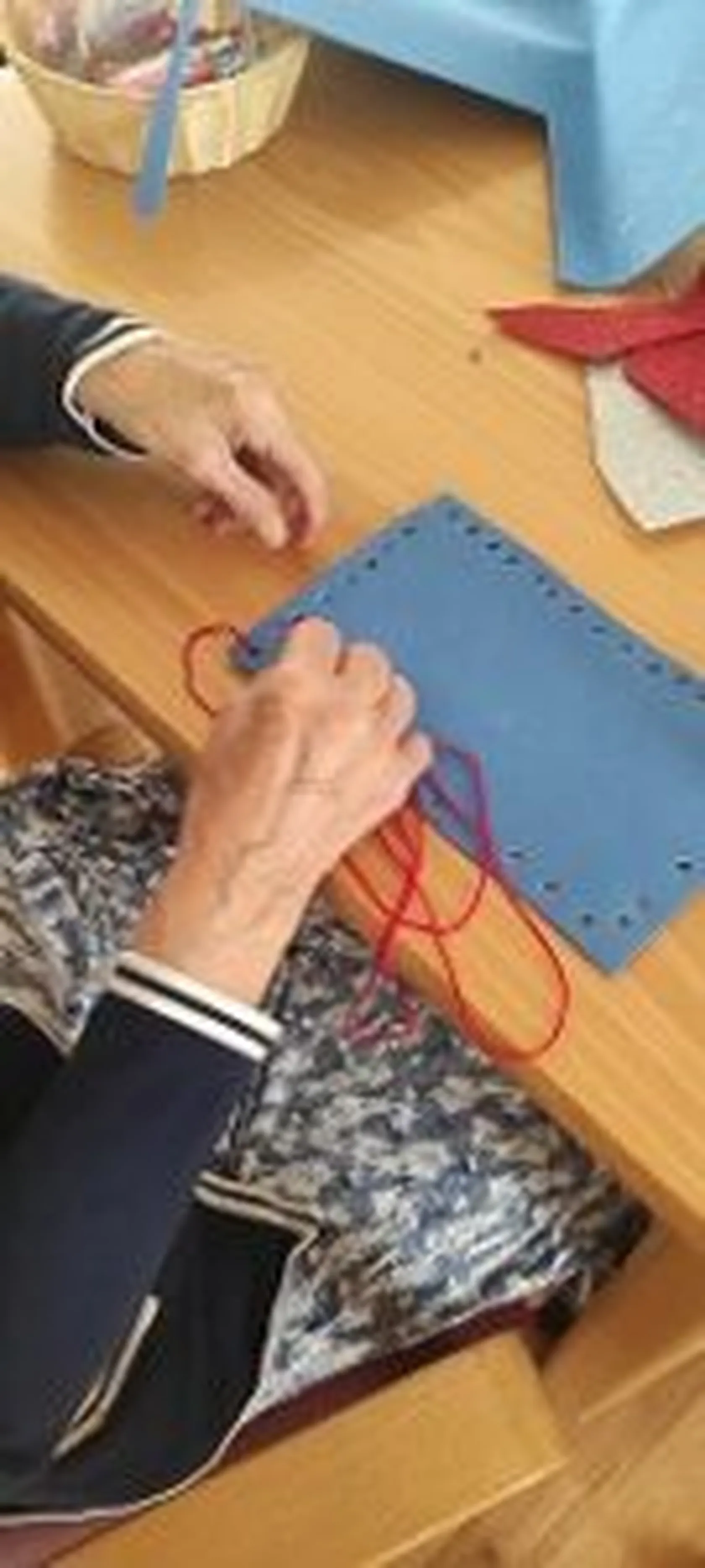 CREATI-1-135x300.jpg