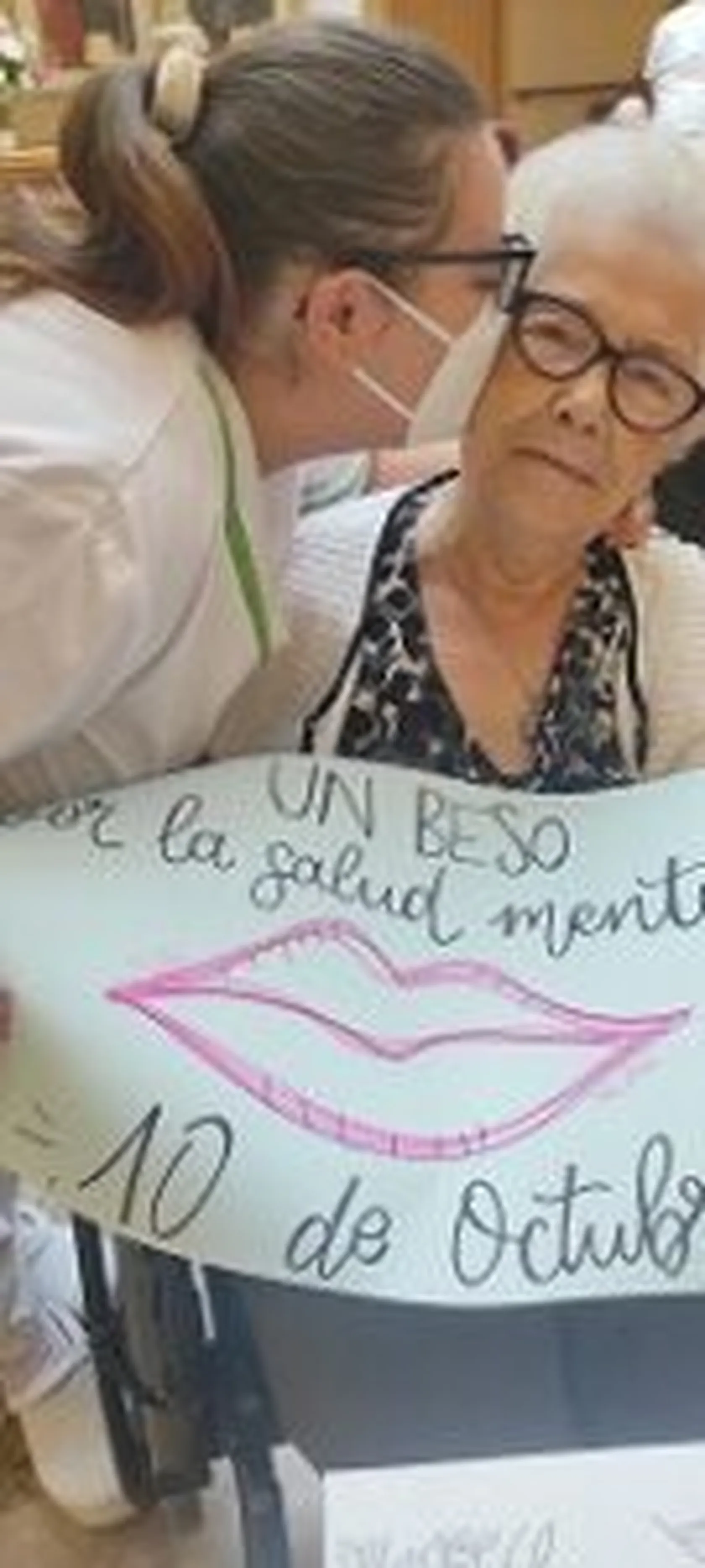 SALUD-2-135x300.jpg