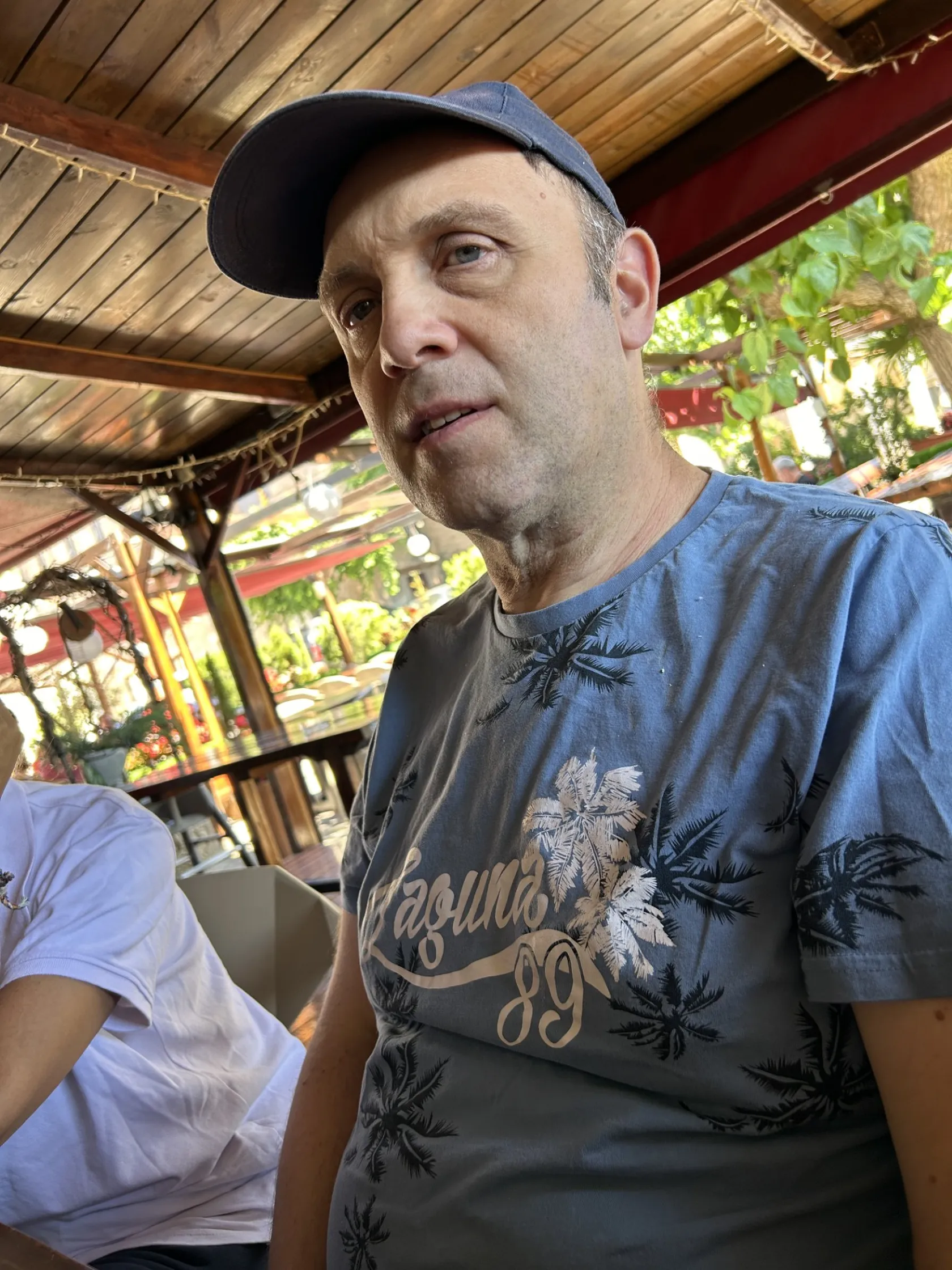 b926f164-0cf3-4691-9455-292b6595c471.jpg