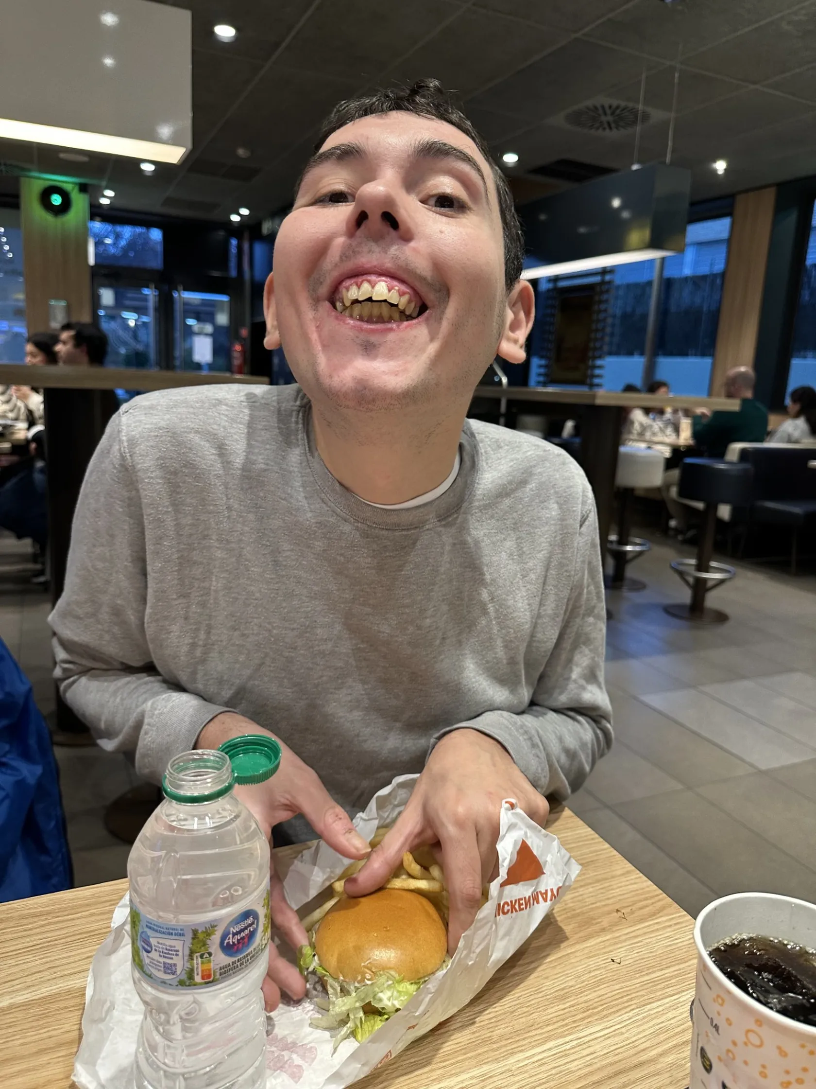 cf3442a6-c8af-4f54-831f-3df906d8b955.jpg
