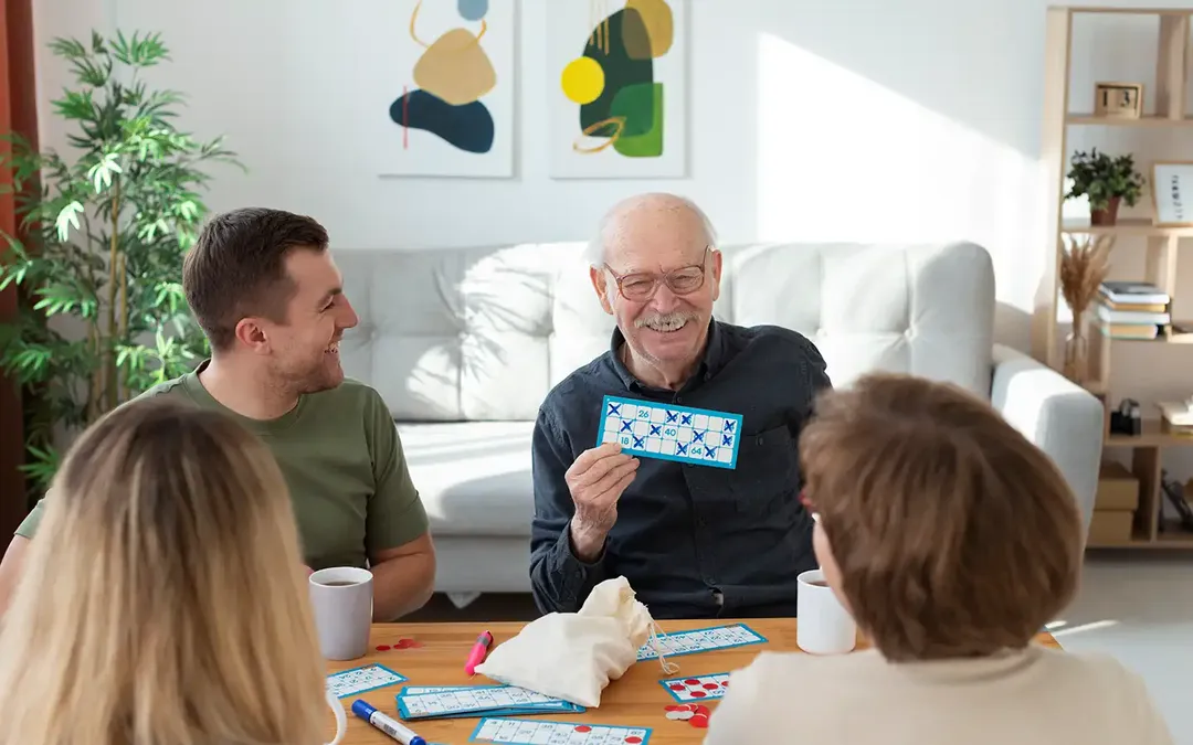 🧠 Juegos de mesa en adultos mayores: una forma lúdica de cuidar la mente y el corazón