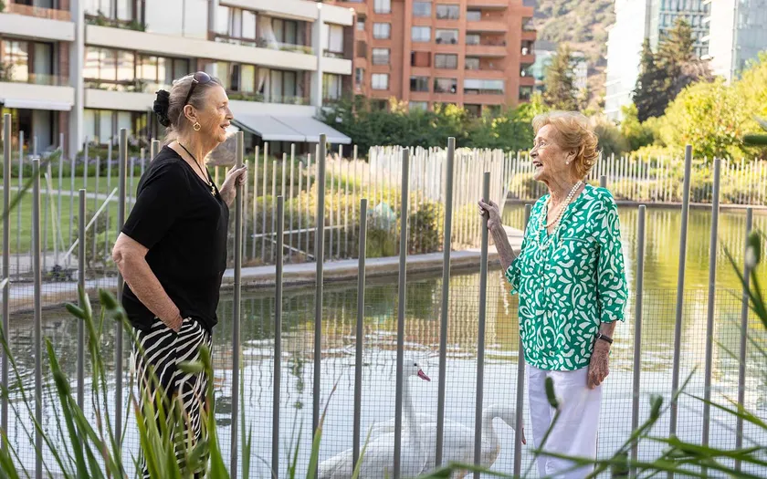 Laguna-de-Acalis-Jardines-de-Valle-Alegre-en-Las-Condes