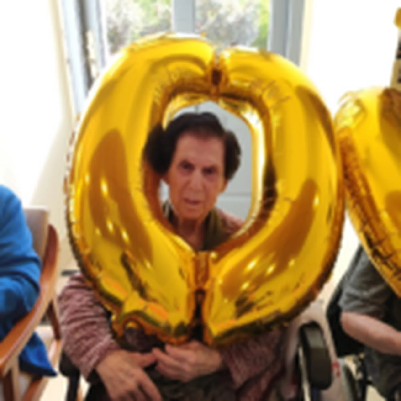 cumpleanos-DomusVi-100-anos-2-150x150.png