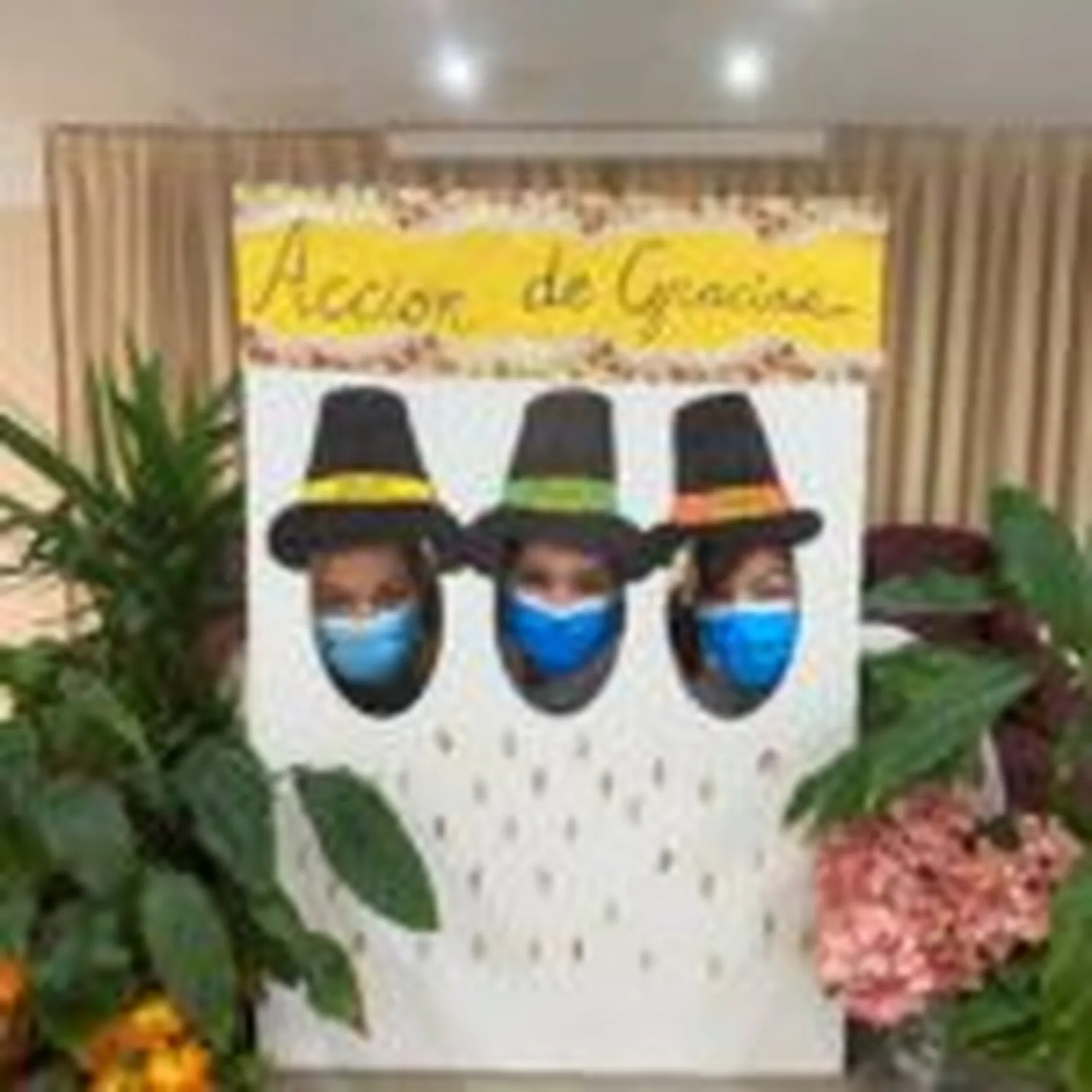 GRACIAS-1-150x150.jpg