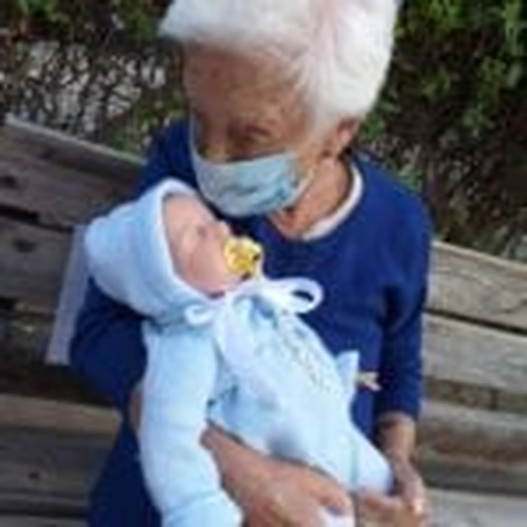 DomusVi-Valdemoro-bebe-reborn-2-150x150.jpg